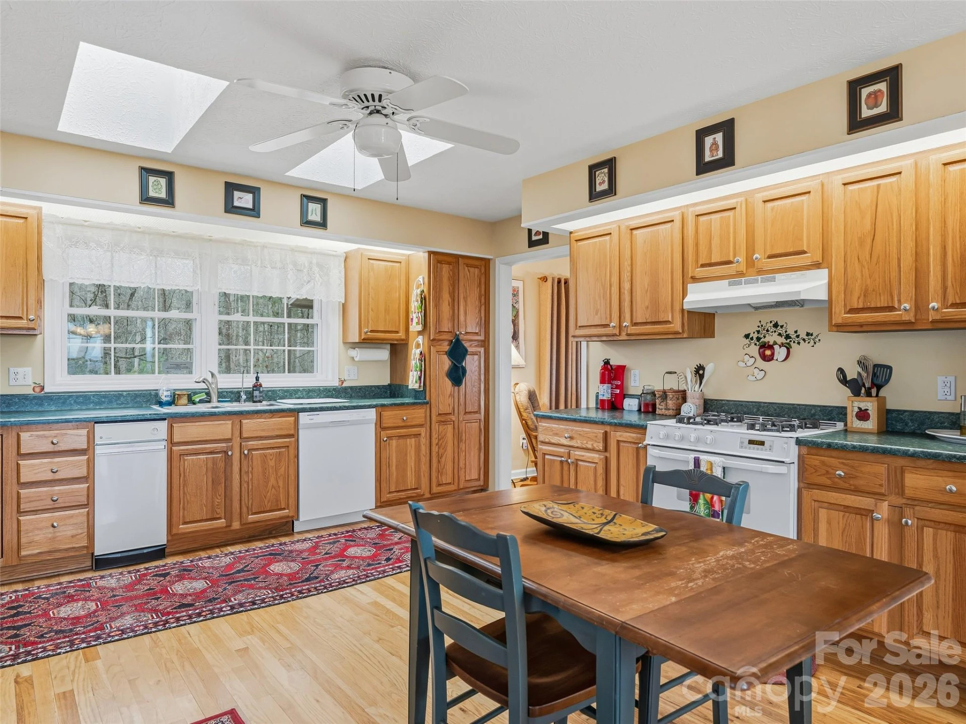 24 Abbey Lane - Photo 15