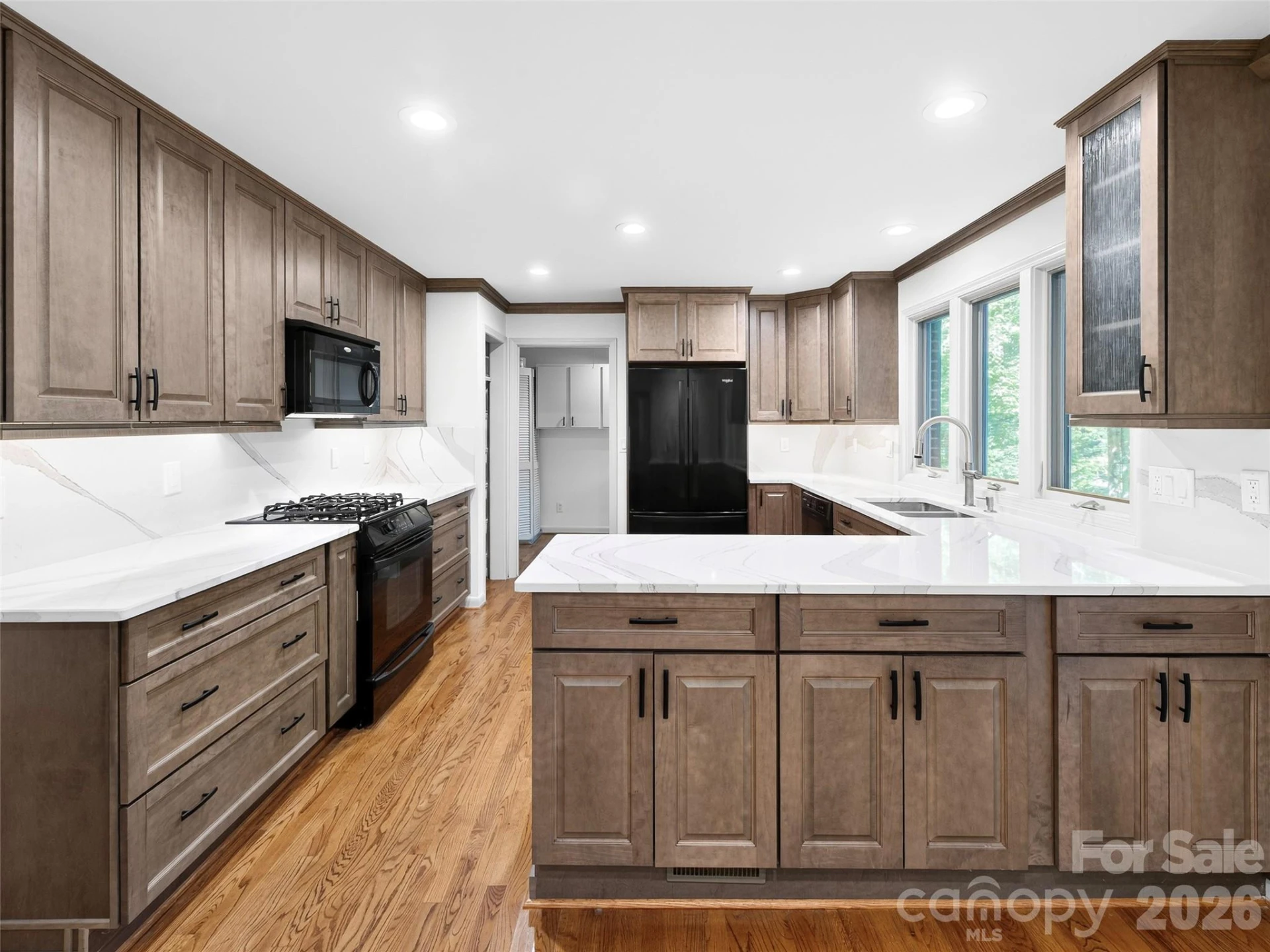 110 Glengary Drive - Photo 14
