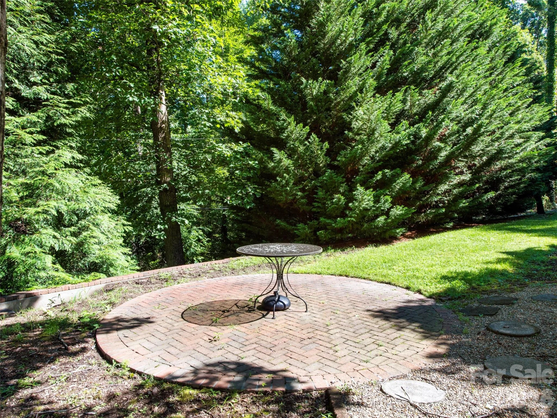 110 Glengary Drive - Photo 32