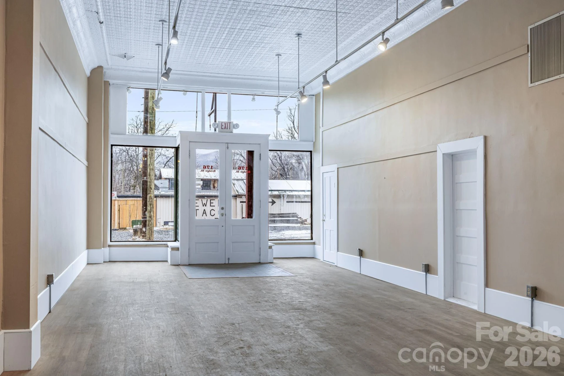 24 Andrews Avenue S #3 - Photo 16