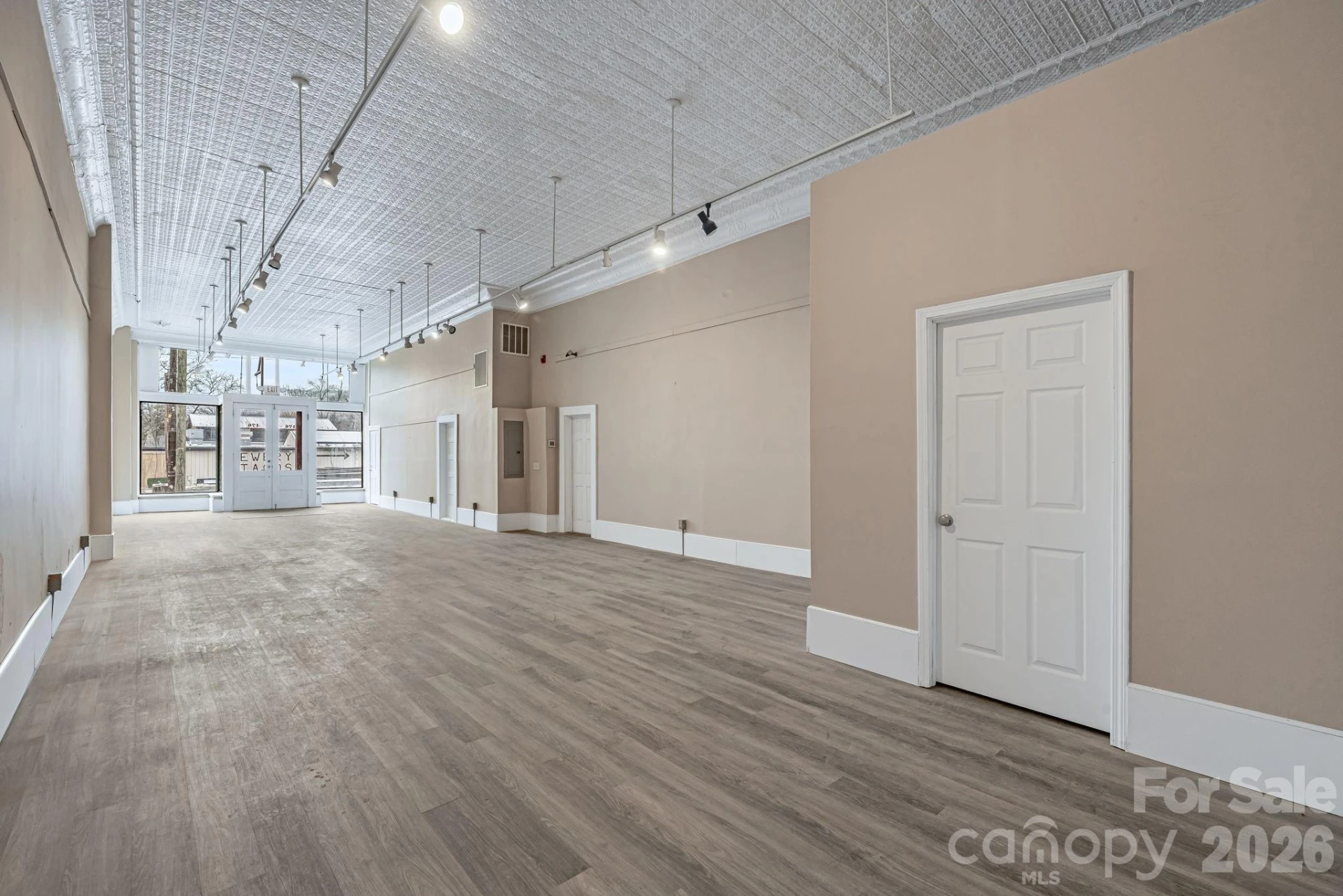 24 Andrews Avenue S #3 - Photo 19