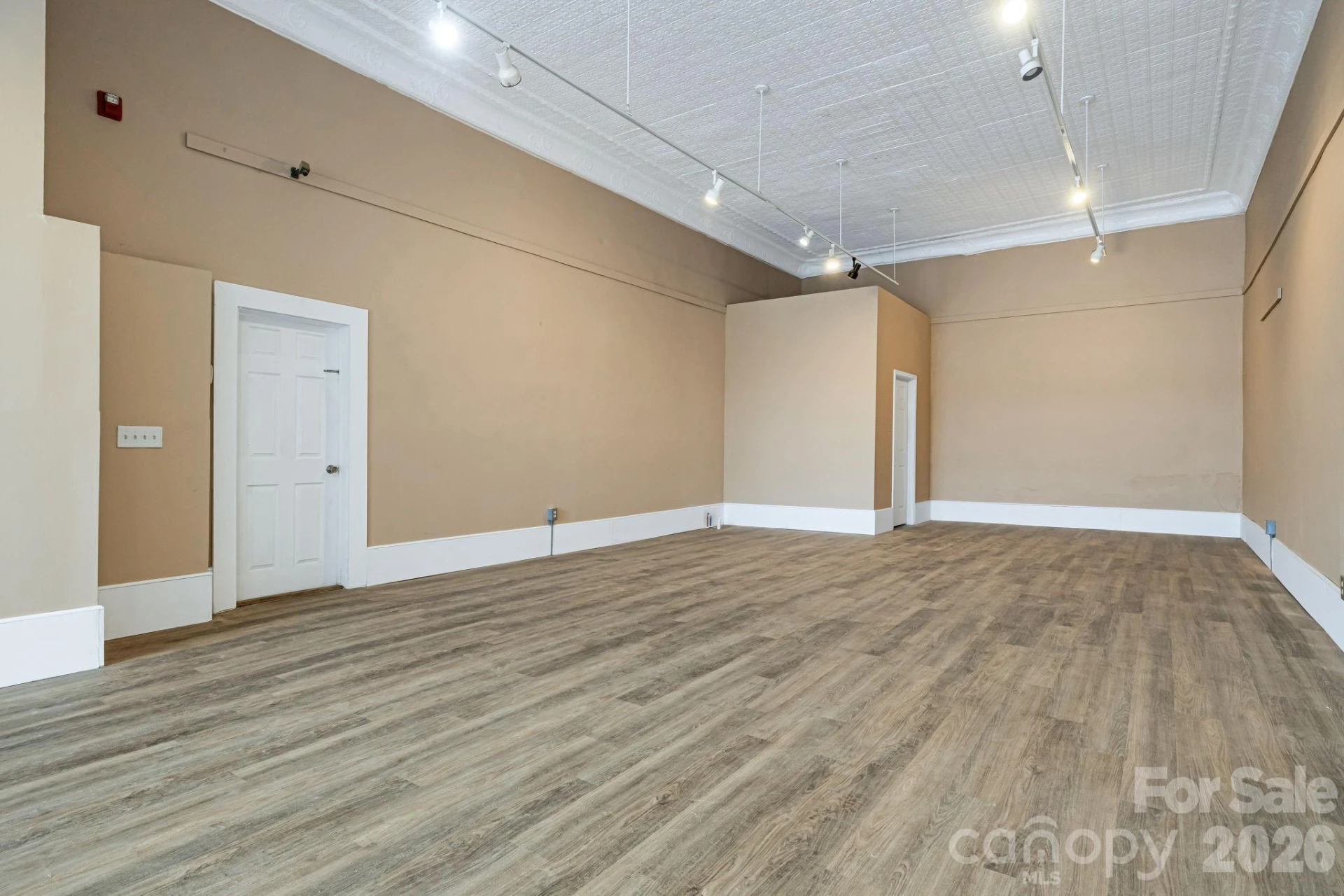 24 Andrews Avenue S #3 - Photo 9