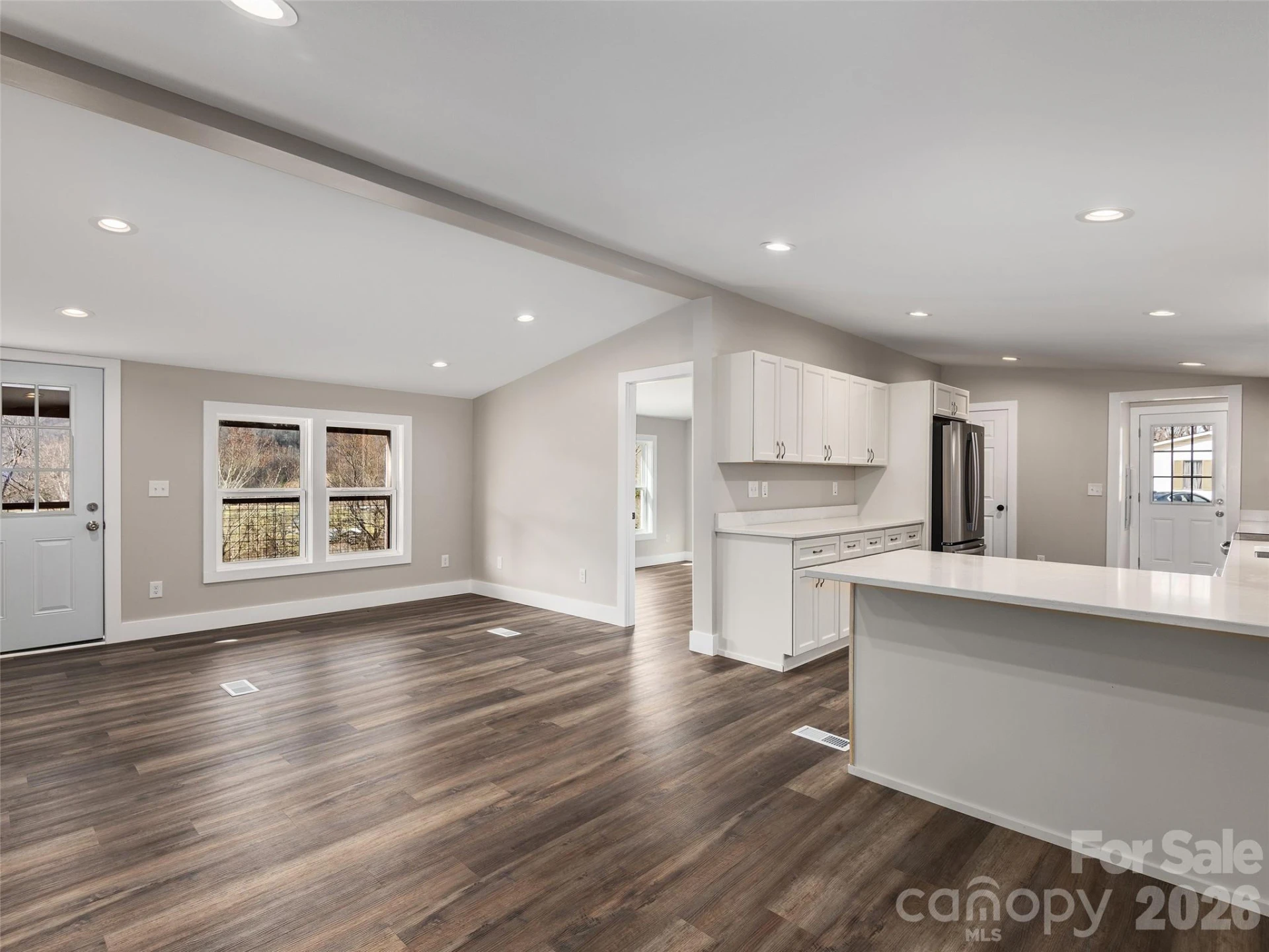 22 Honey Locust Lane - Photo 8