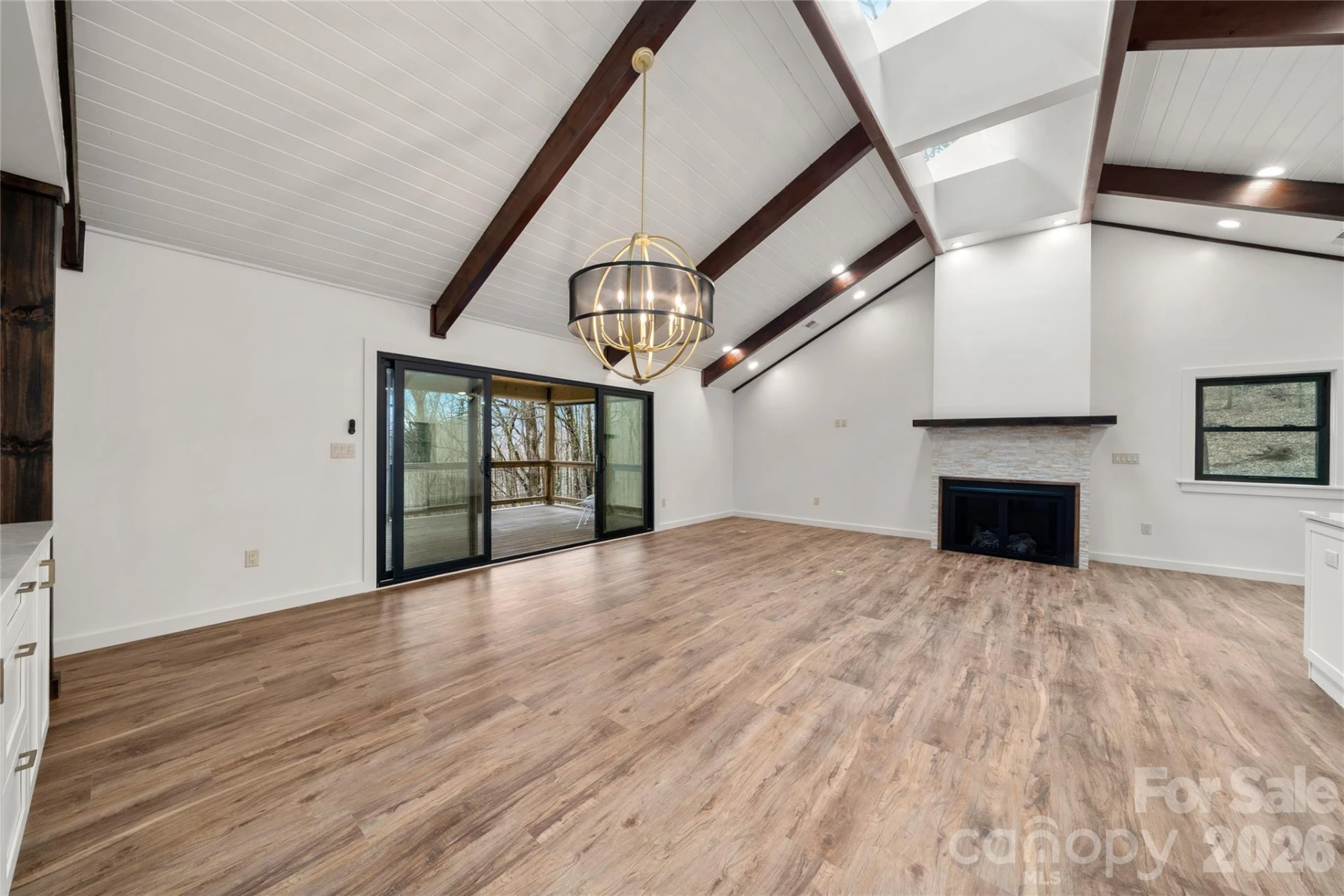 453 Friendly Acres Drive - Photo 19