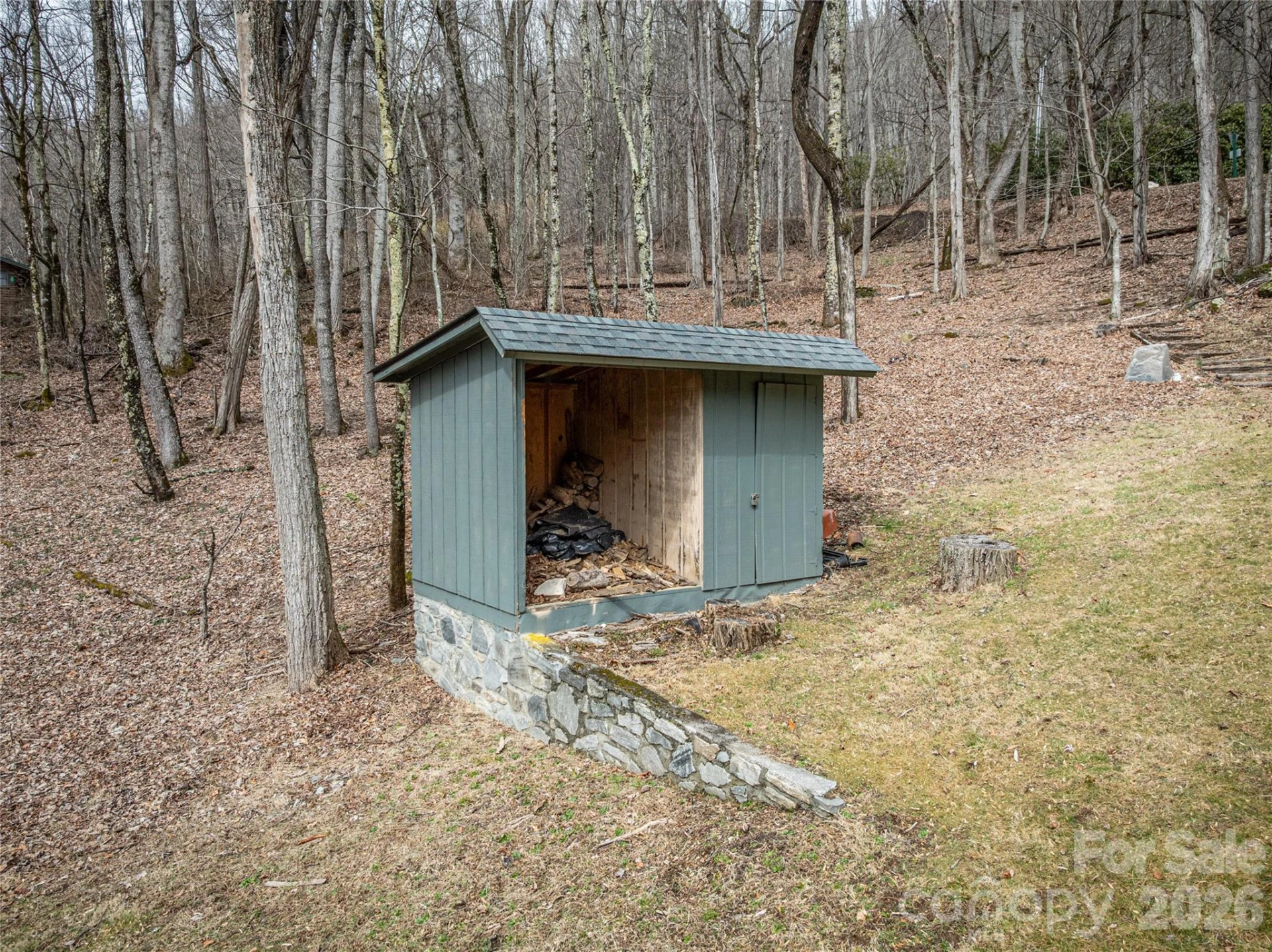 453 Friendly Acres Drive - Photo 45