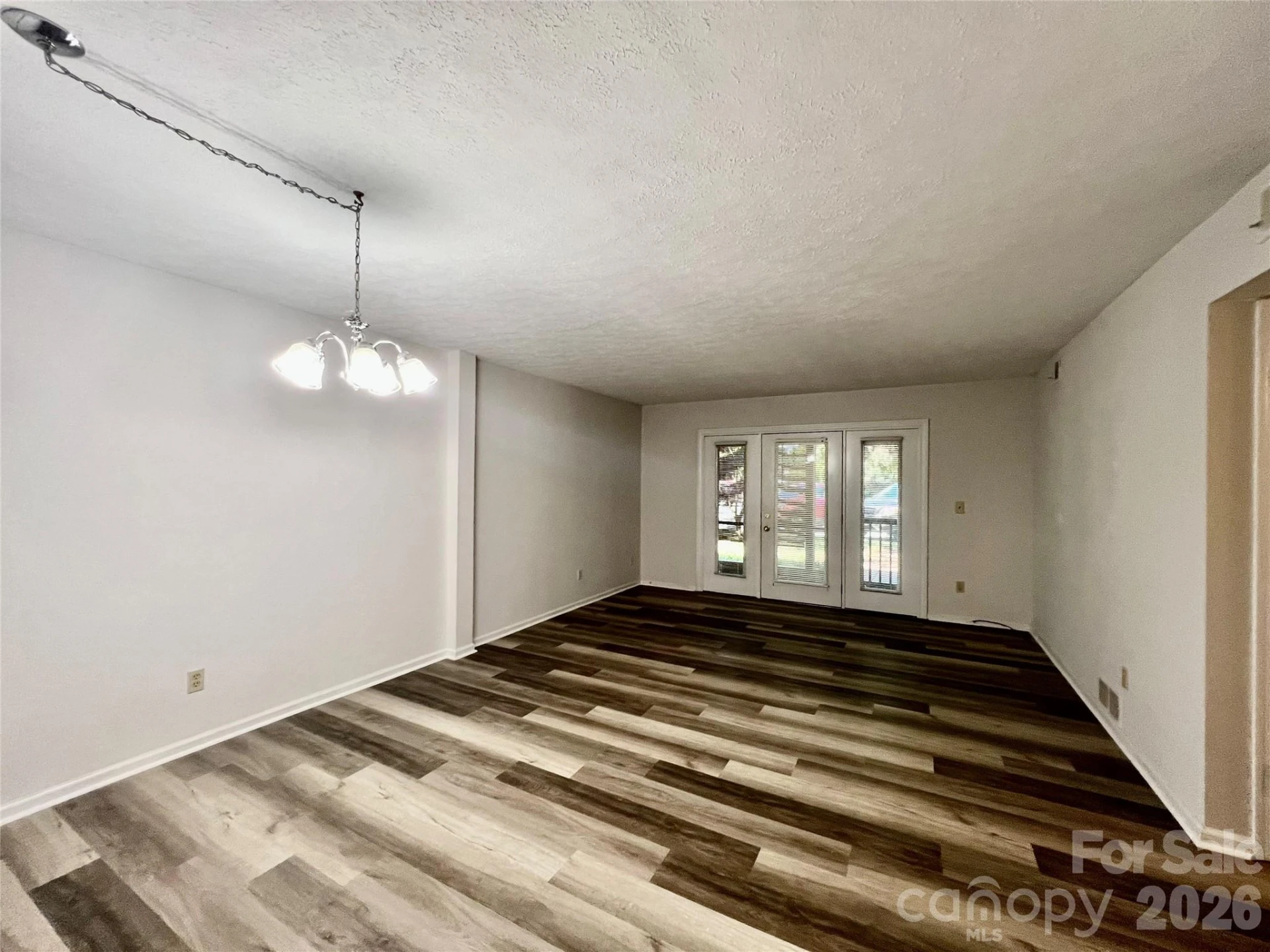 427 6th Avenue W #A-2 - Photo 3