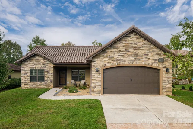 5 Pacifico Drive