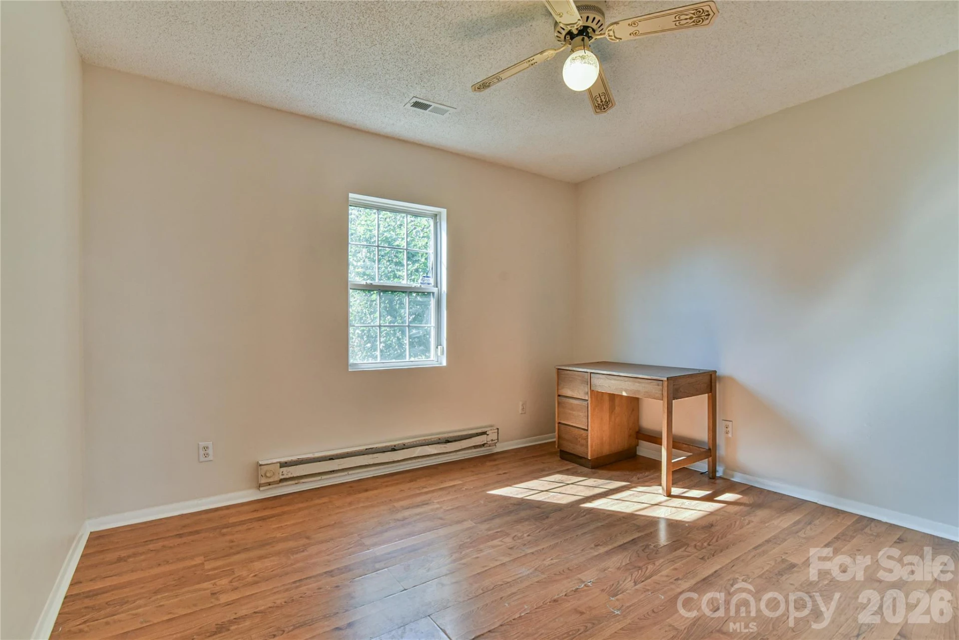 12 Moody Street - Photo 13
