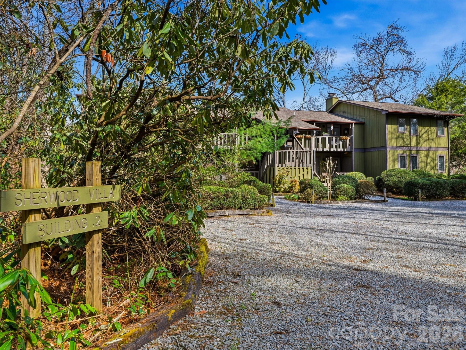 15 Gold Finch Court