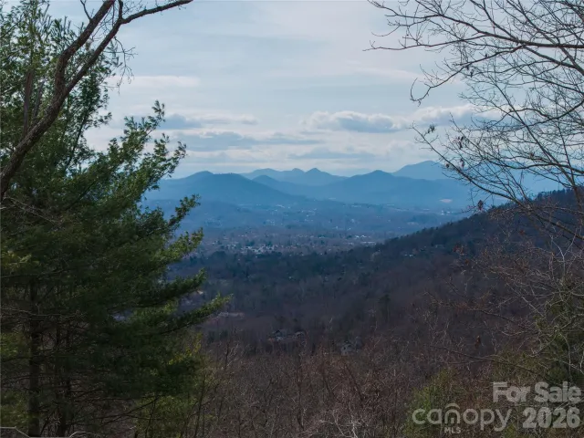 000 Rambling Ridge Road