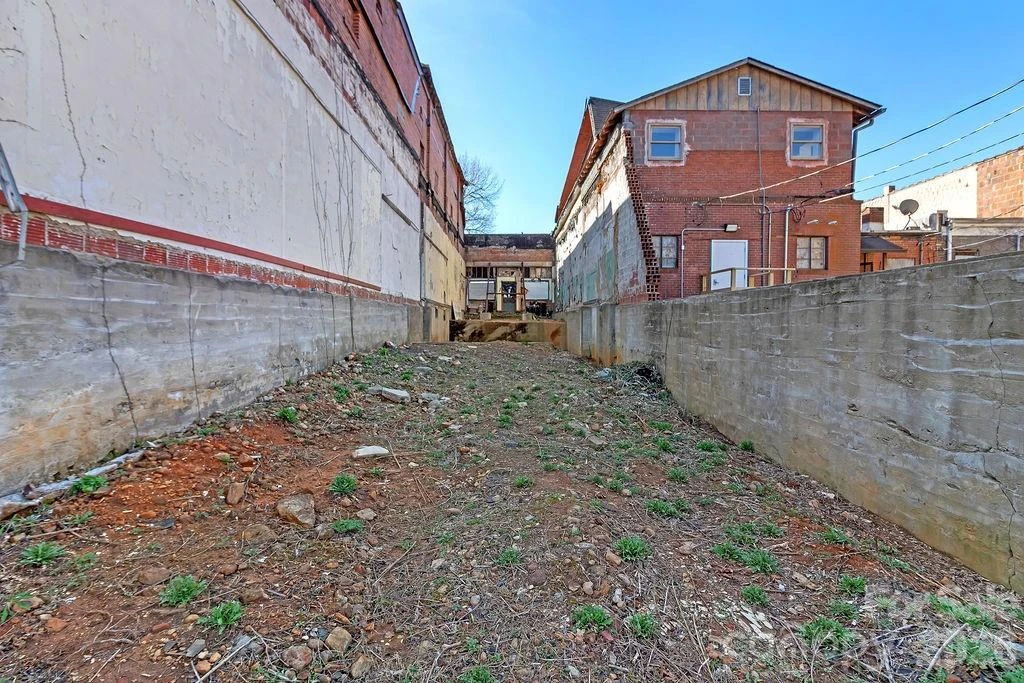 46 W Main Street - Photo 8