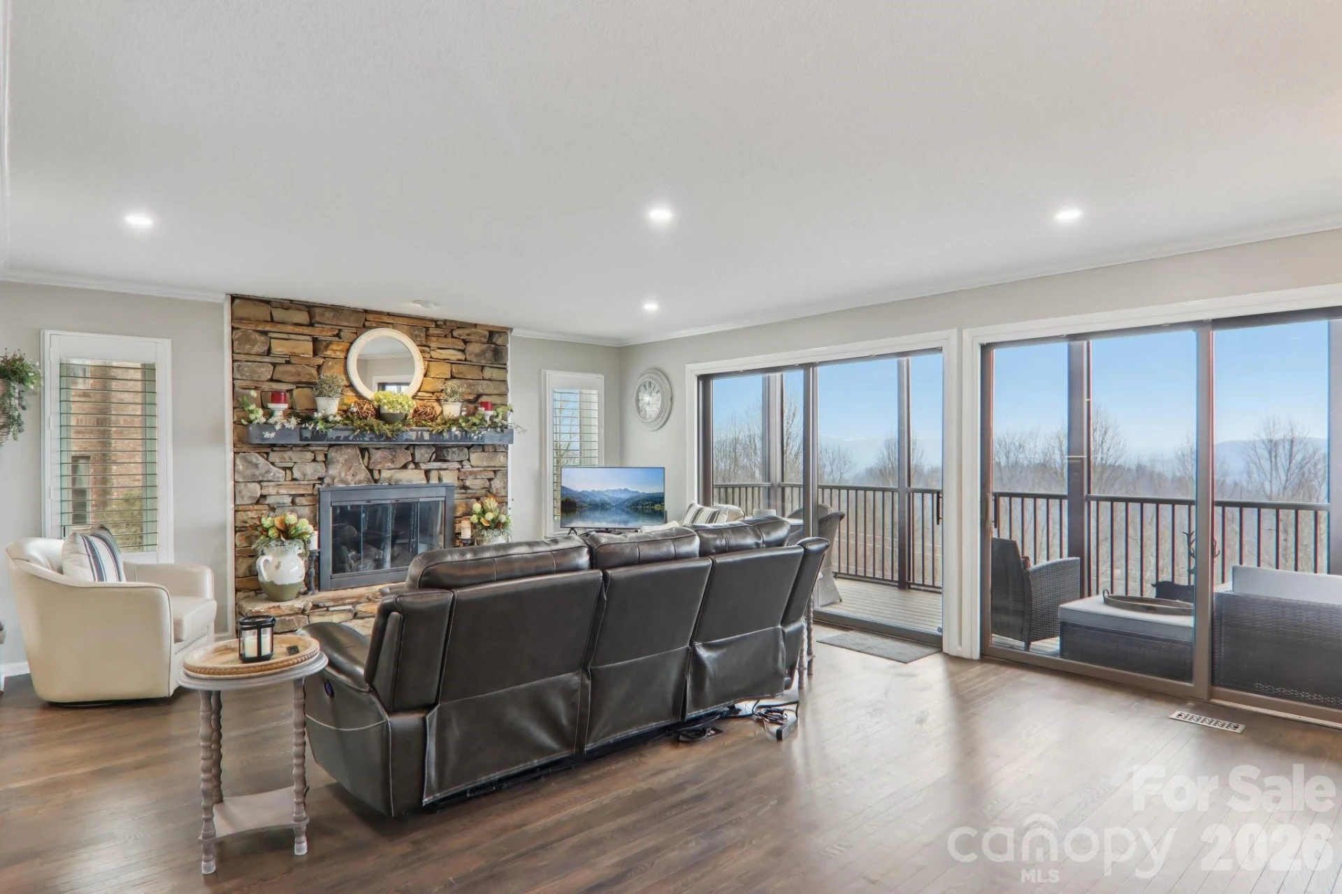 1601 Fleetwood Plaza - Photo 4