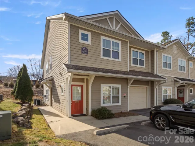 123 Foxden Drive