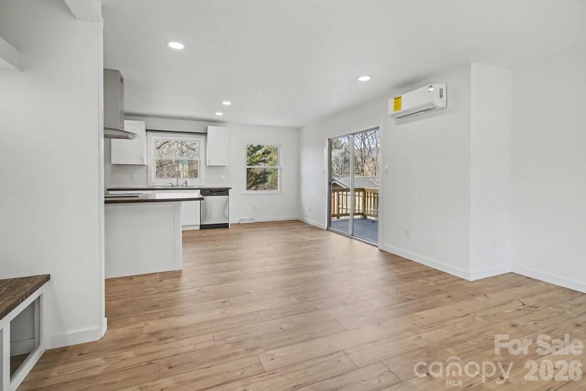 40 Evelake Drive - Photo 5
