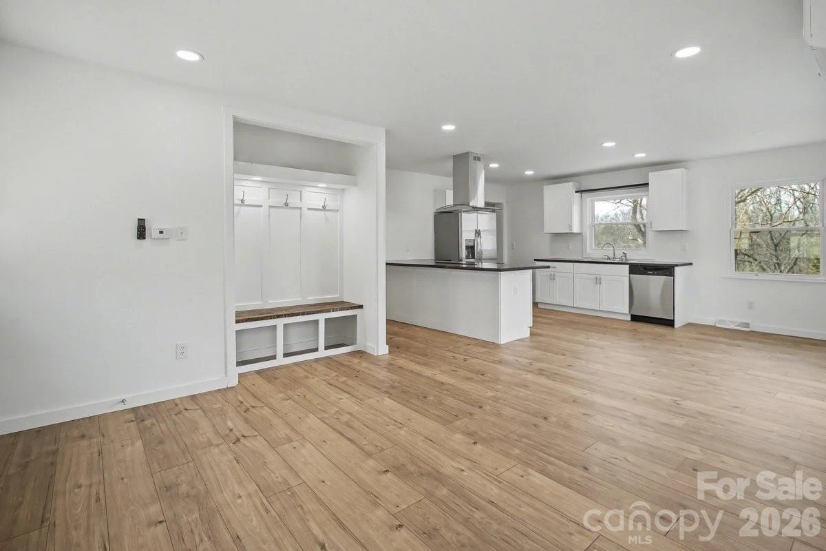 40 Evelake Drive - Photo 7