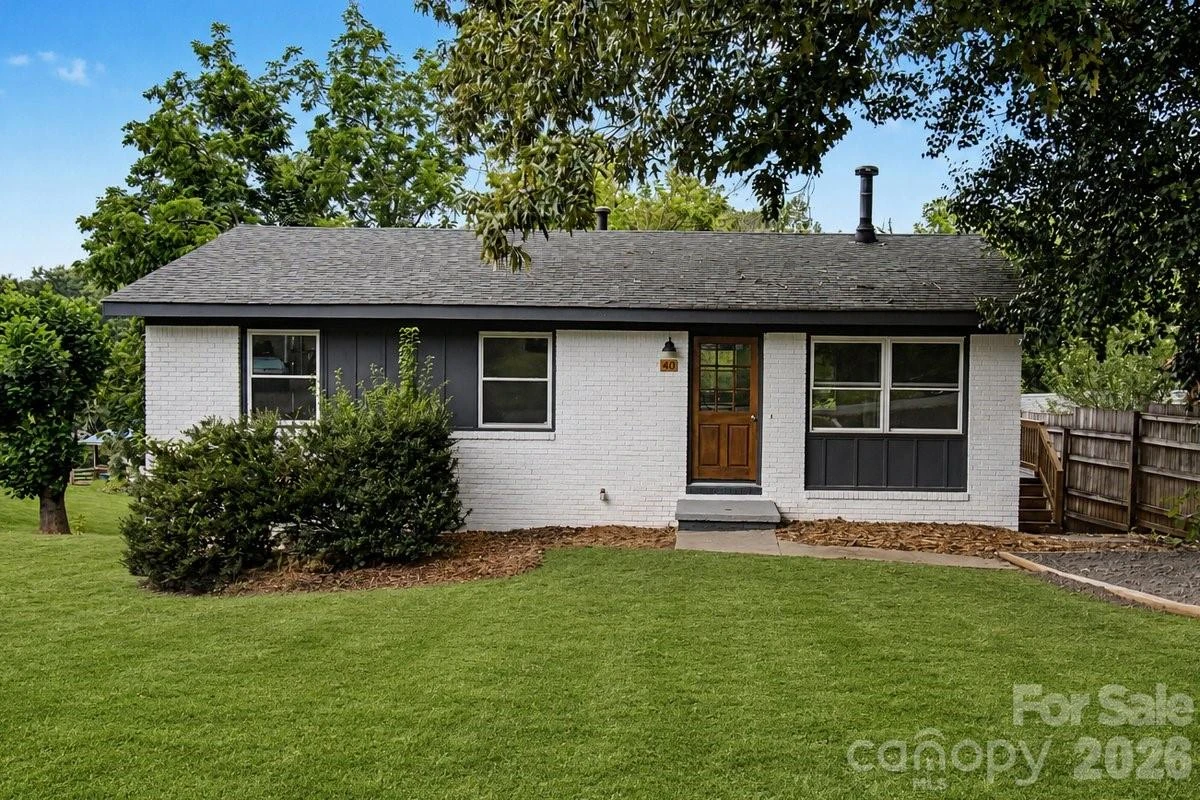 40 Evelake Drive - Photo 2