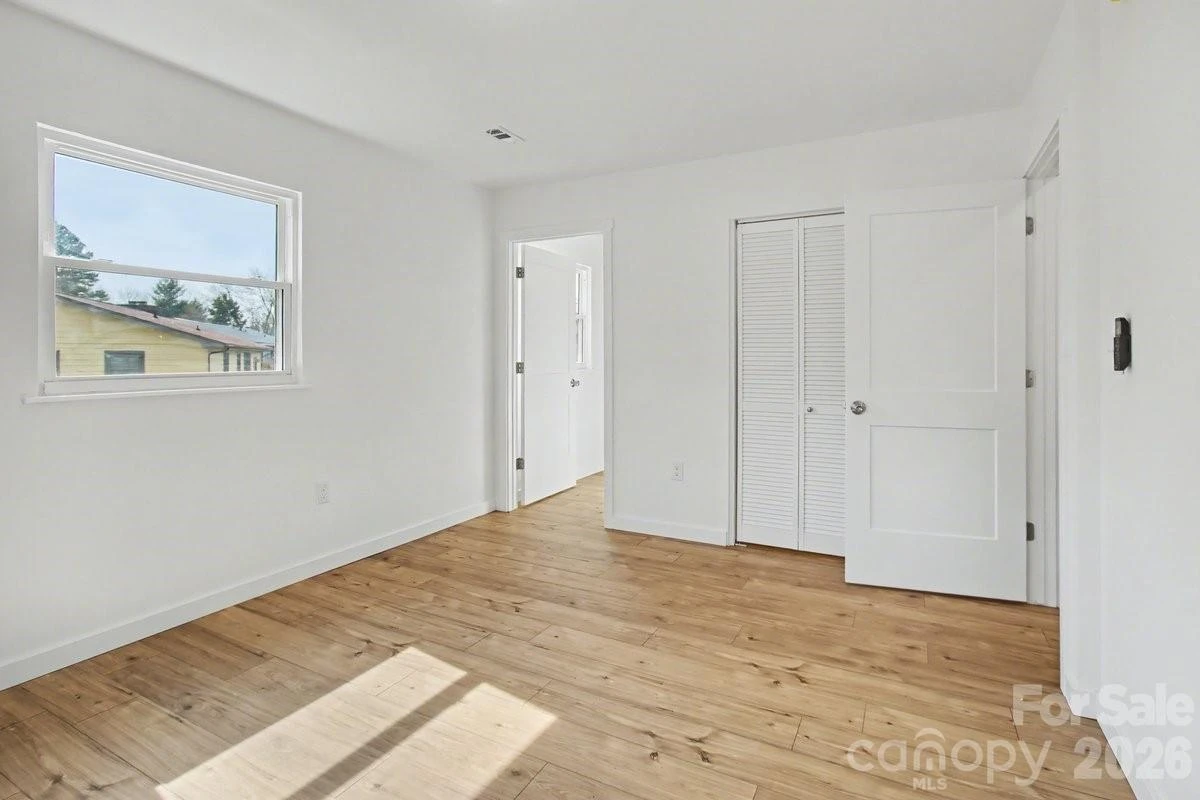 40 Evelake Drive - Photo 10