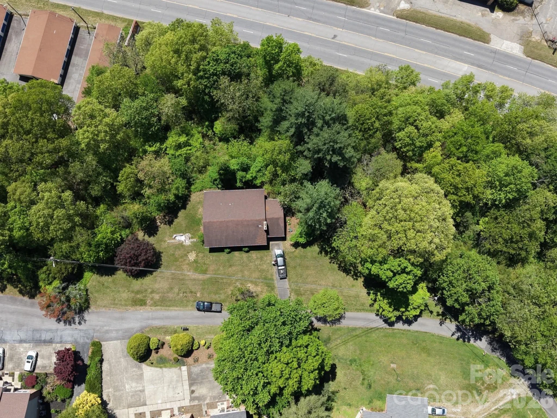 70 Winchester Drive - Photo 3