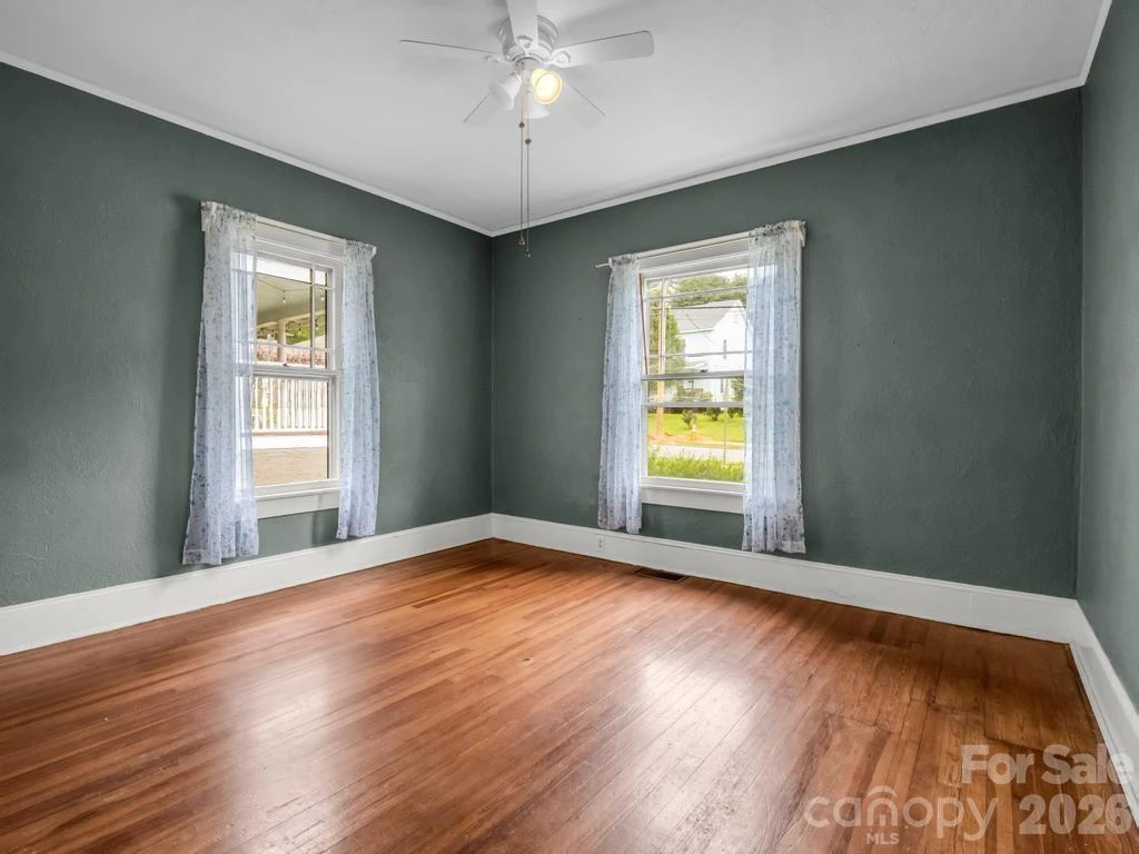 203 Court Street - Photo 12