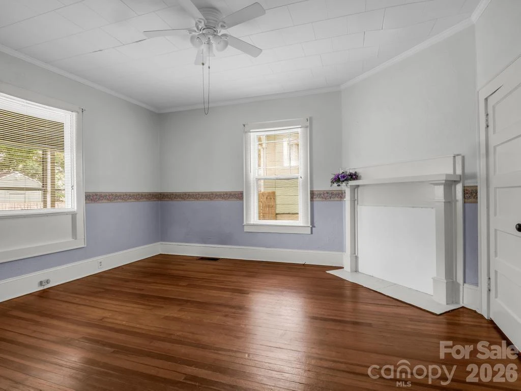 203 Court Street - Photo 10