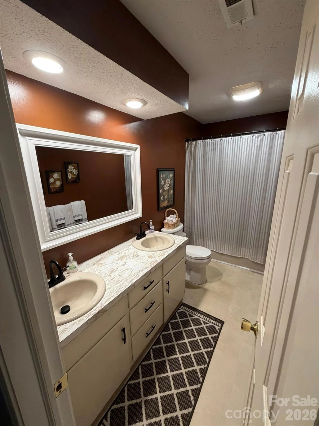 106 E Laurel Lane - Photo 28