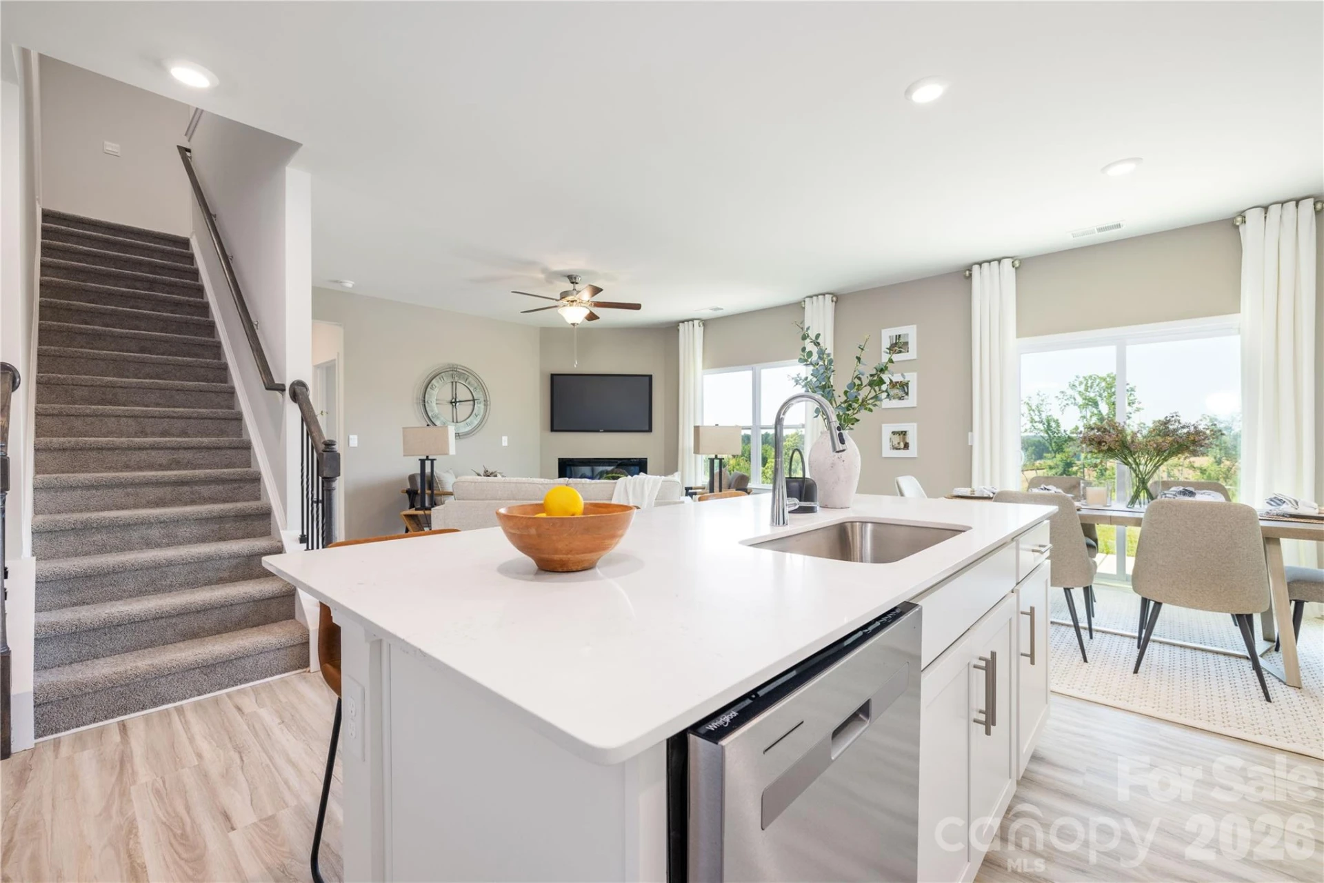 57 Laurel Pointe Drive - Photo 10