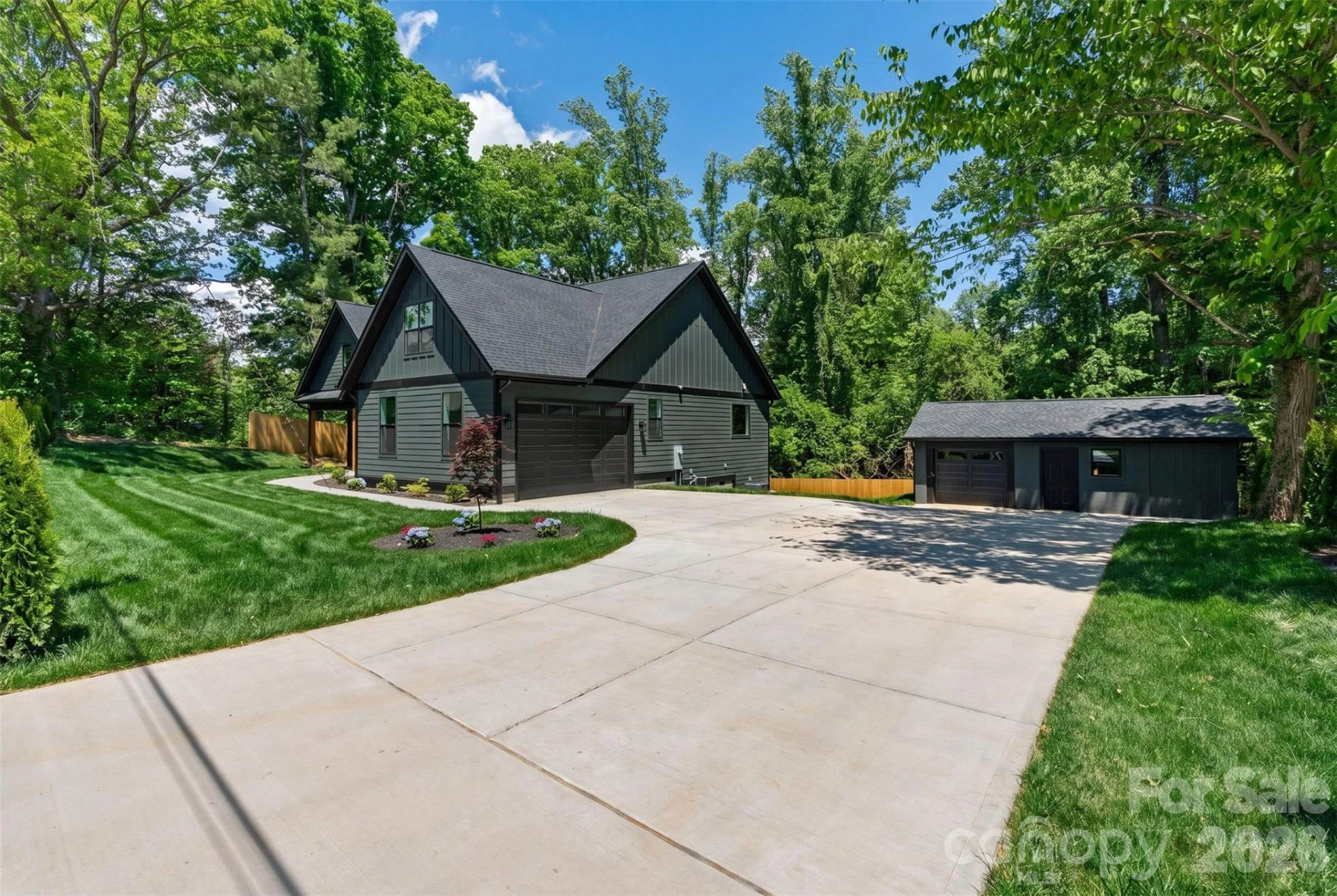 19 E Starnes Cove Road - Photo 2