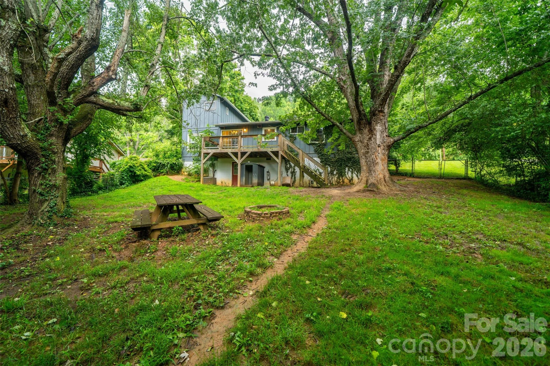 6 Hillview Circle - Photo 32