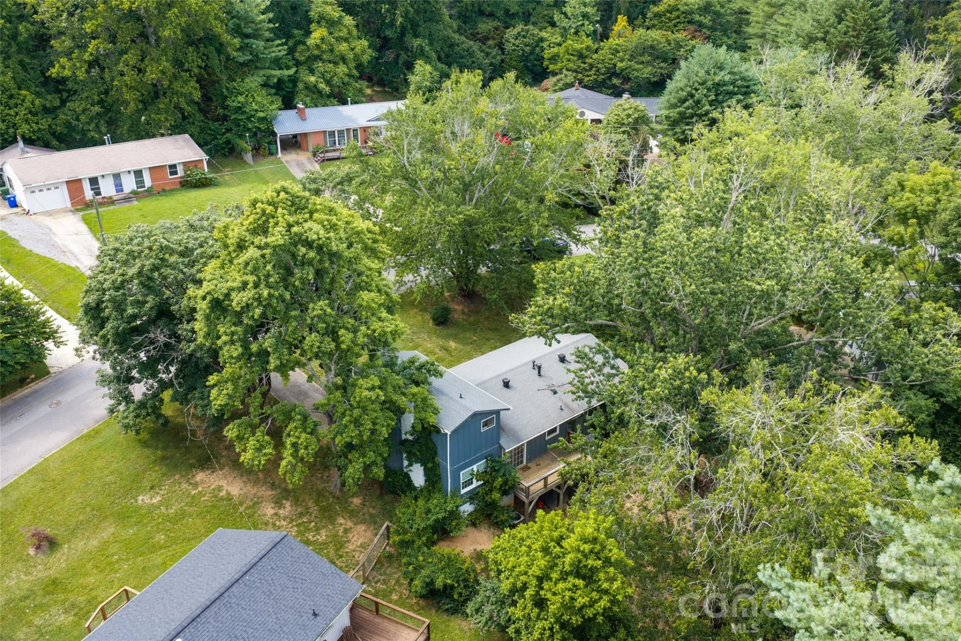 6 Hillview Circle - Photo 36