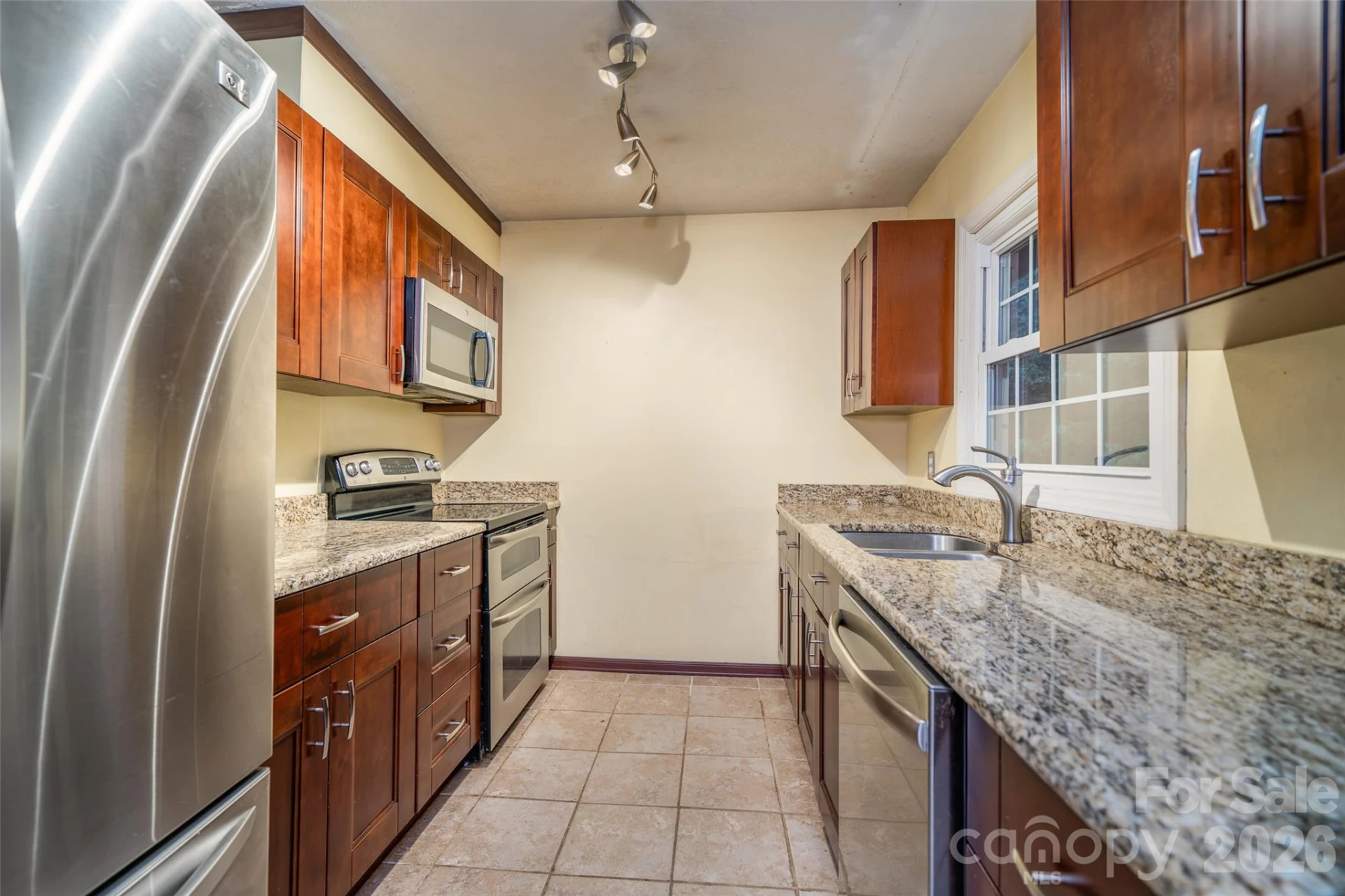 6 Hillview Circle - Photo 10