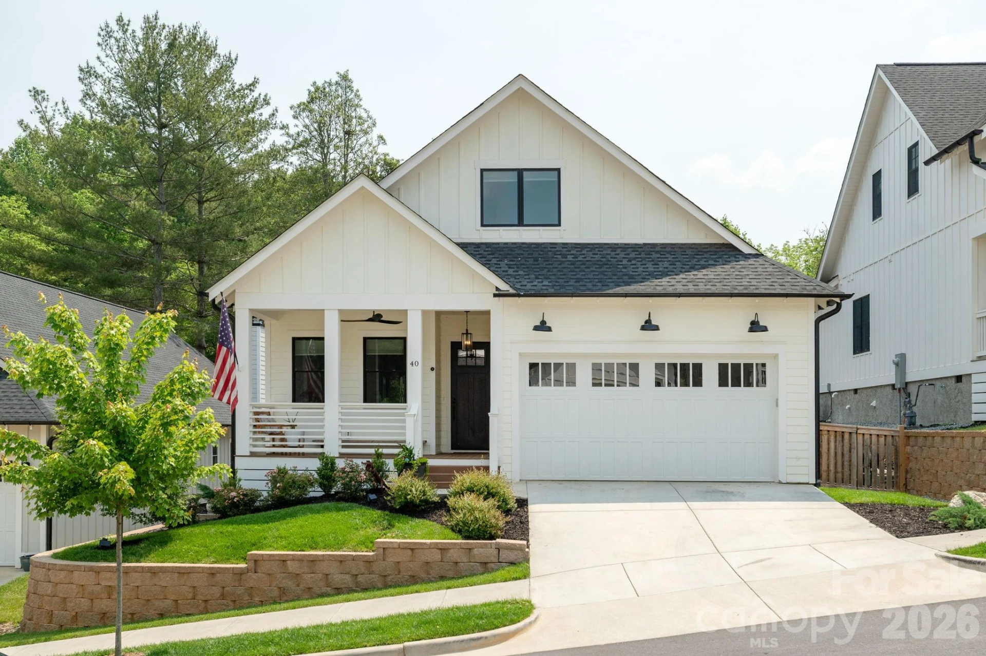40 Hidden Pond Lane - Photo 2