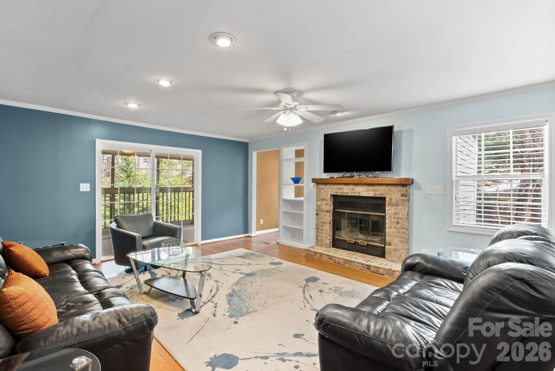 100 Thistle Knoll Court - Photo 6