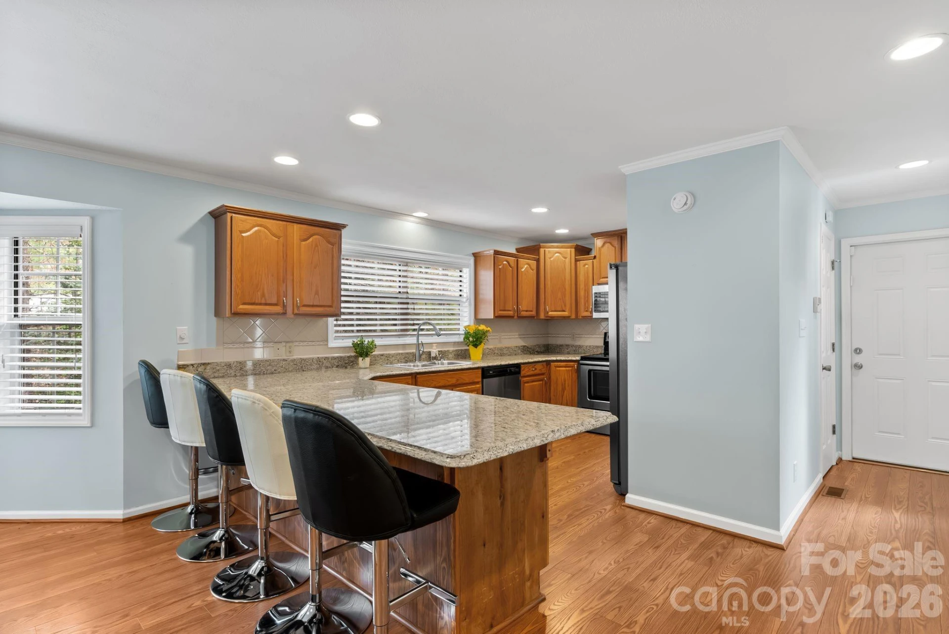 100 Thistle Knoll Court - Photo 9