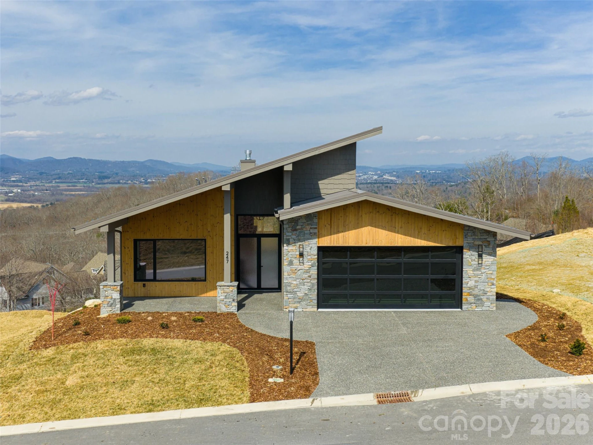 247 Coachman Drive - Photo 5