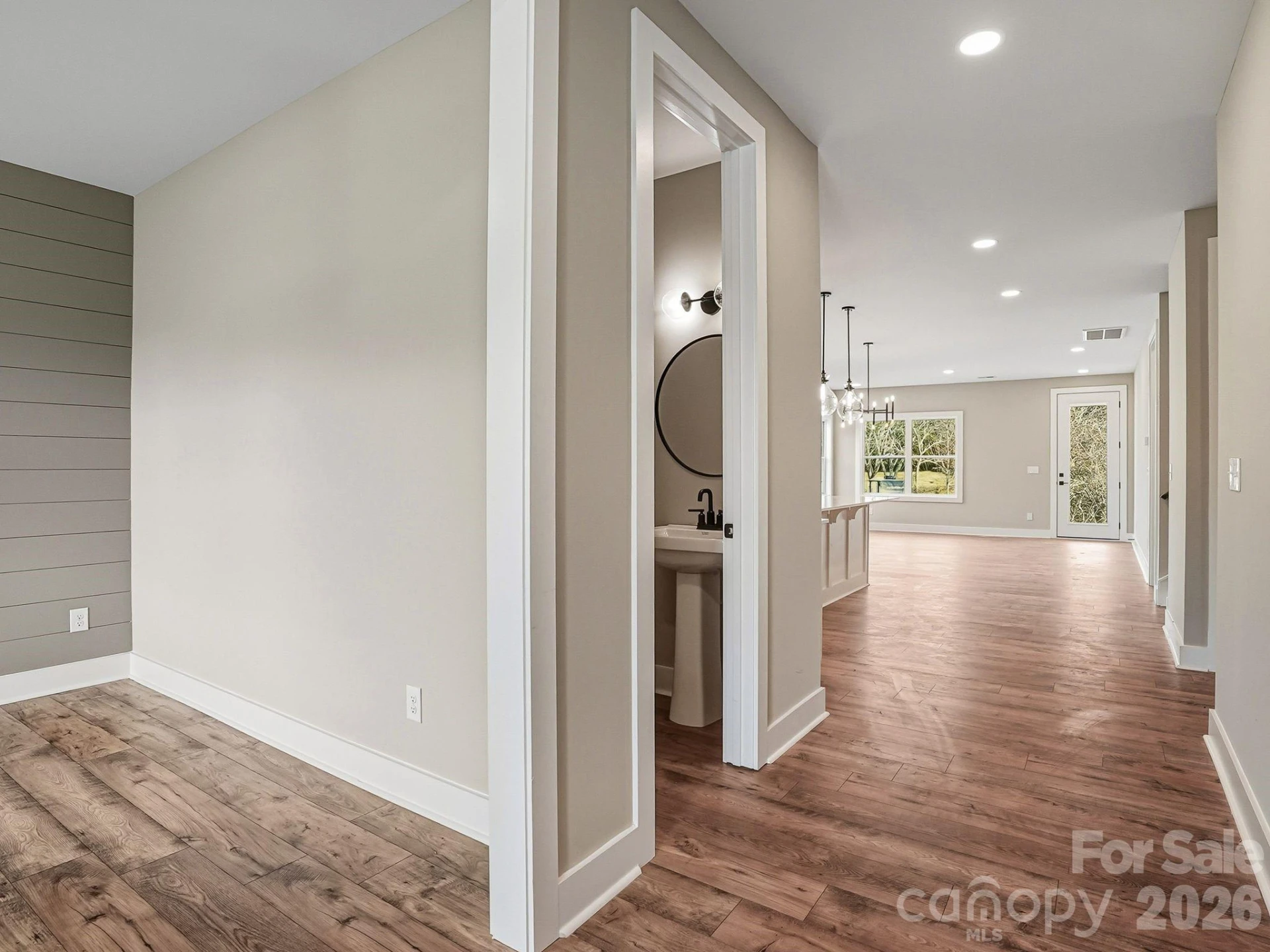 118 Chapel Crossing Lane #10 - Photo 4