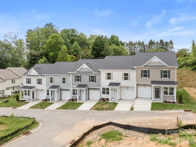 20 Bessie Luther Boulevard