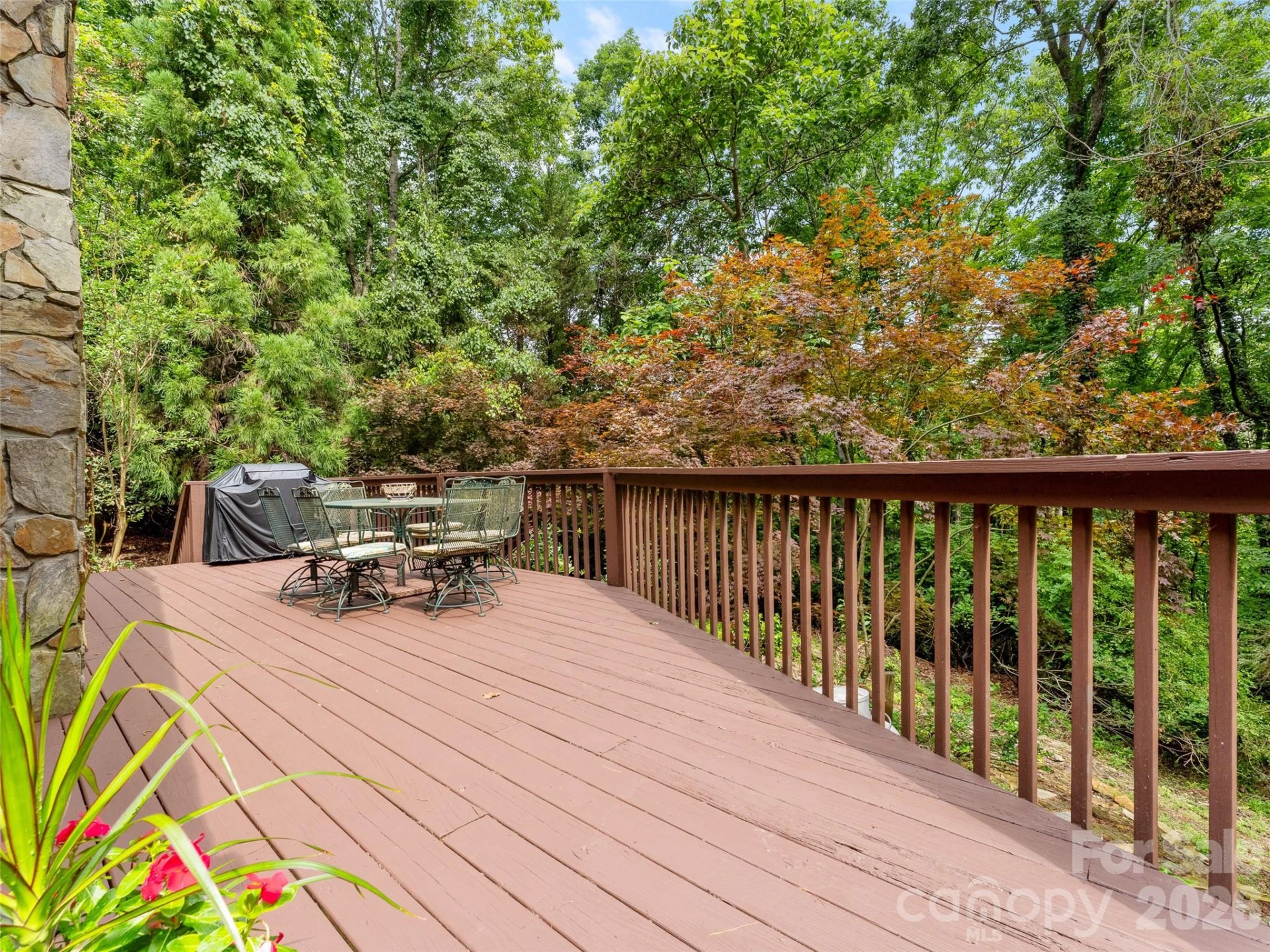 6 Ravenwood Lane - Photo 5