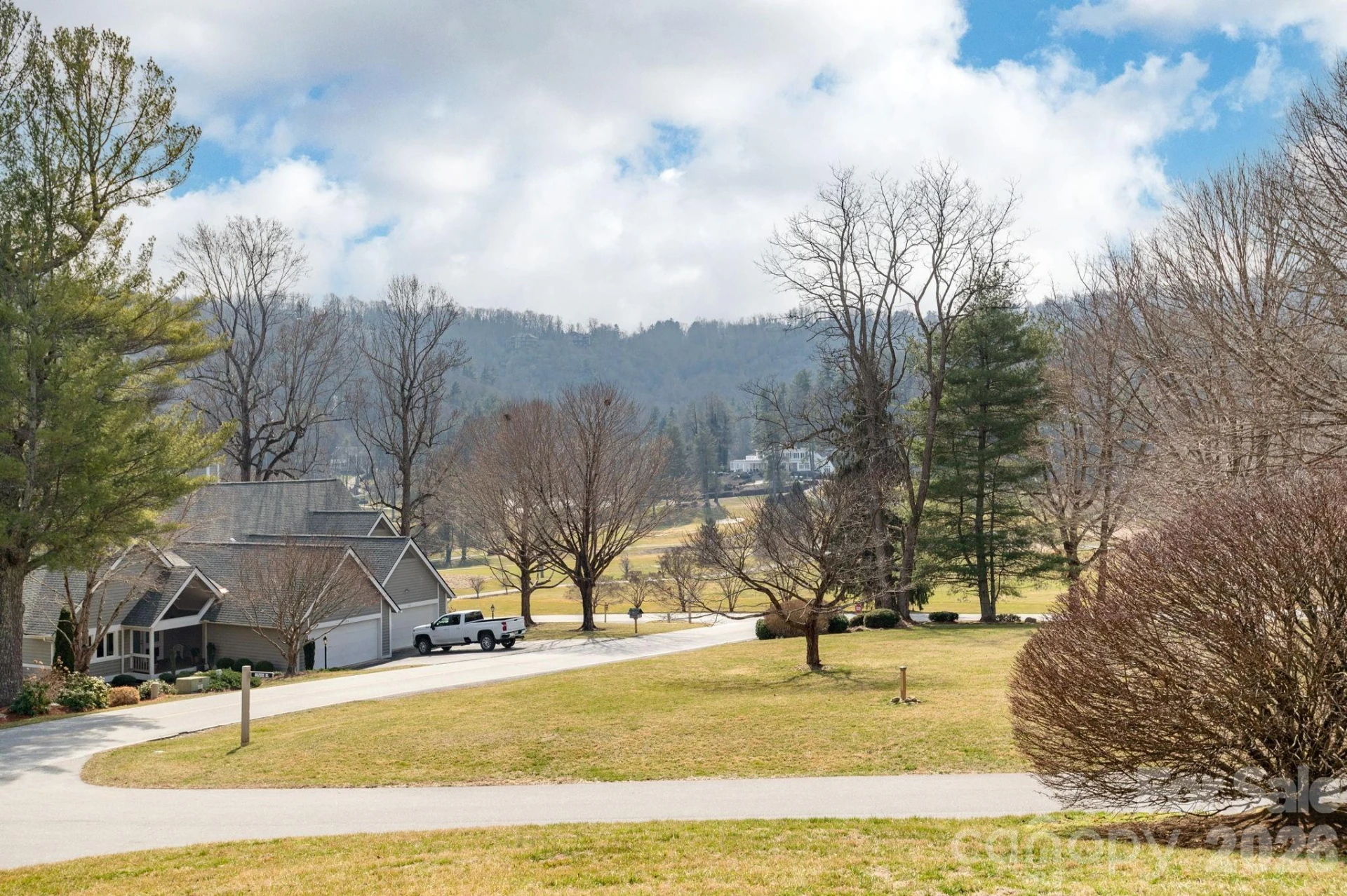 111 BLUFFVIEW Lane - Photo 7