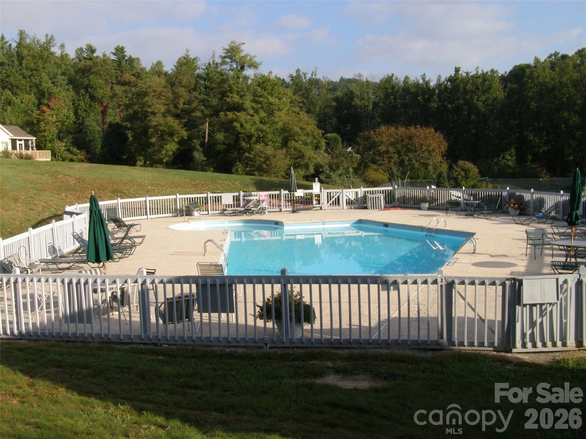 111 BLUFFVIEW Lane - Photo 27