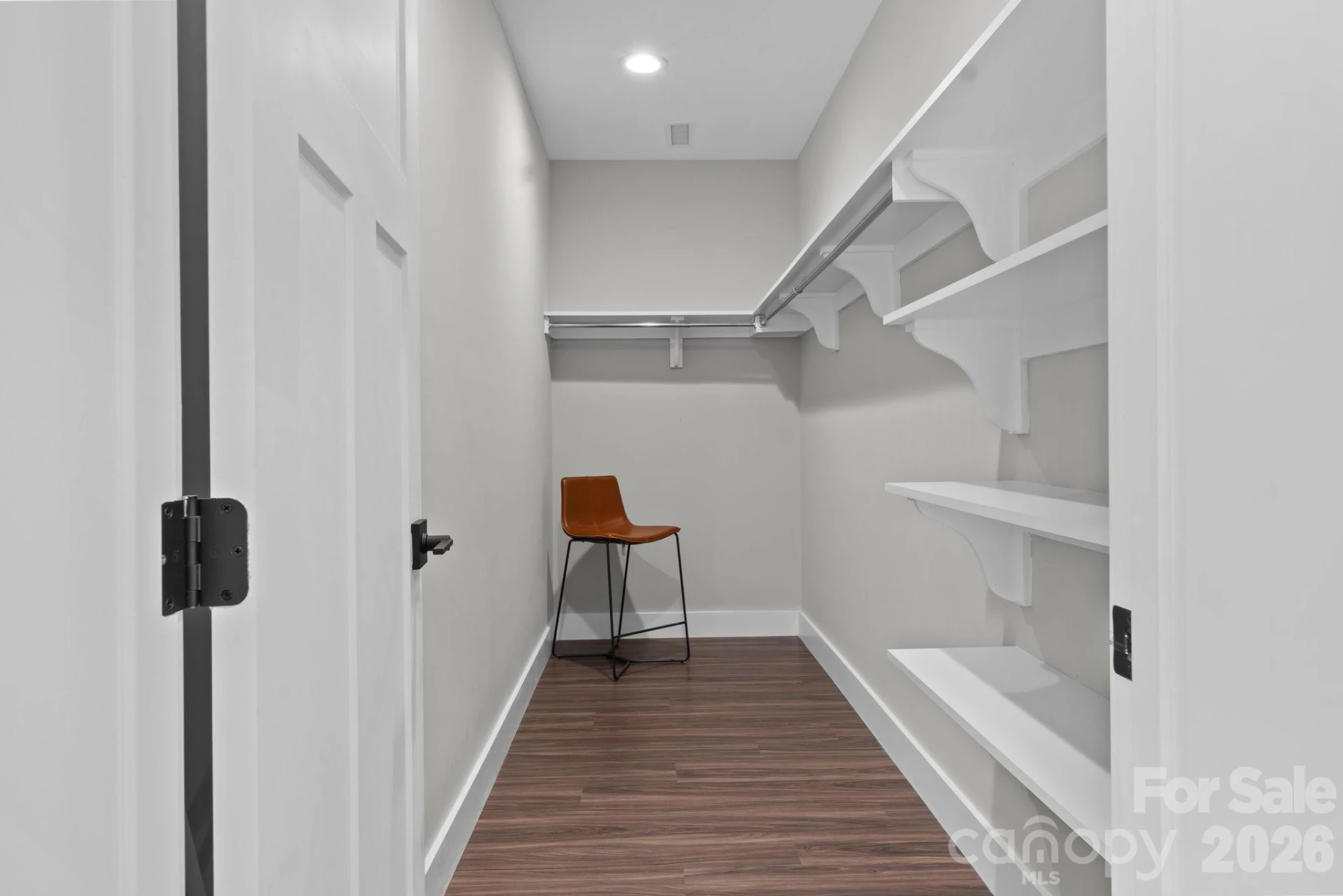 1112 Blueview Drive - Photo 16