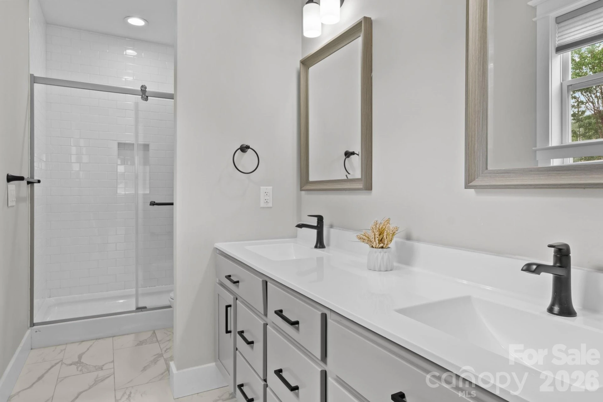 1112 Blueview Drive - Photo 17