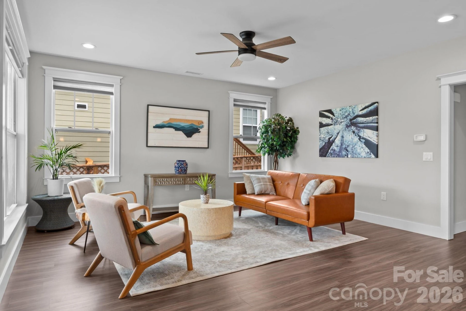 1112 Blueview Drive - Photo 4