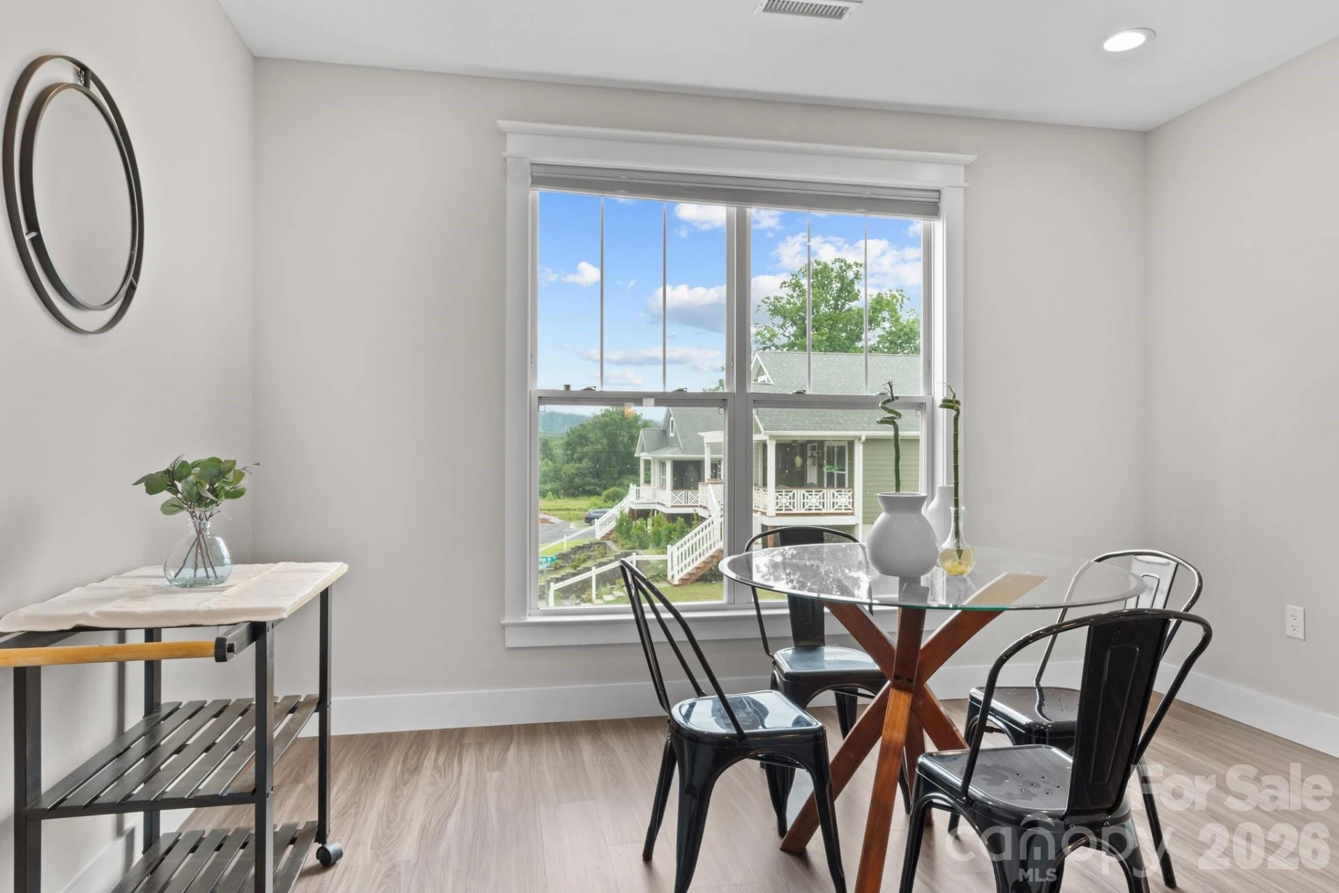 1112 Blueview Drive - Photo 7