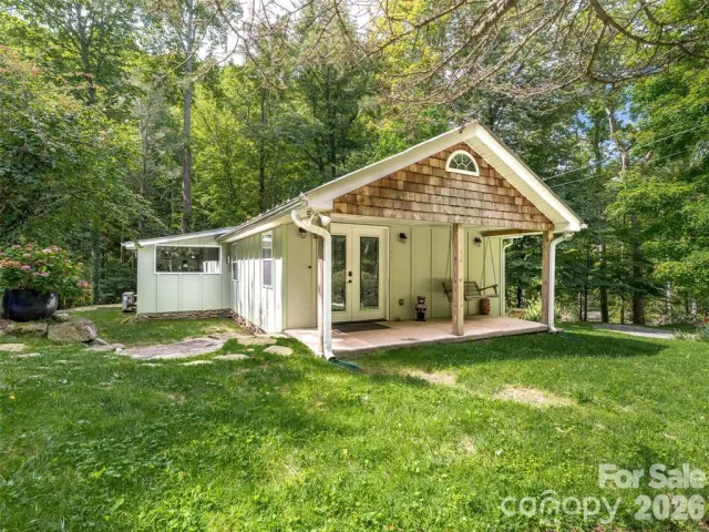 347 Blackberry Inn Road