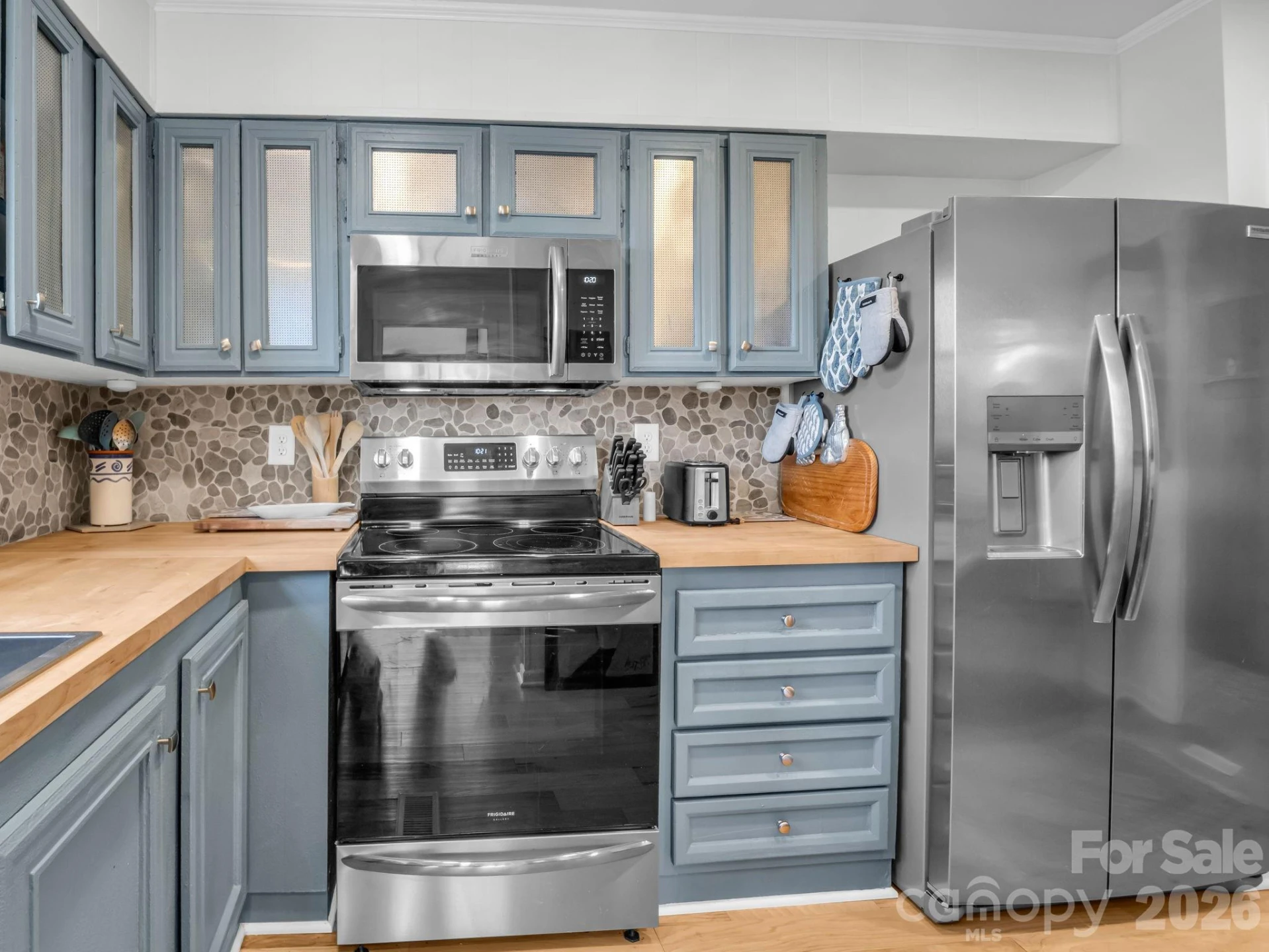 456 Youngs Mountain Drive - Photo 11