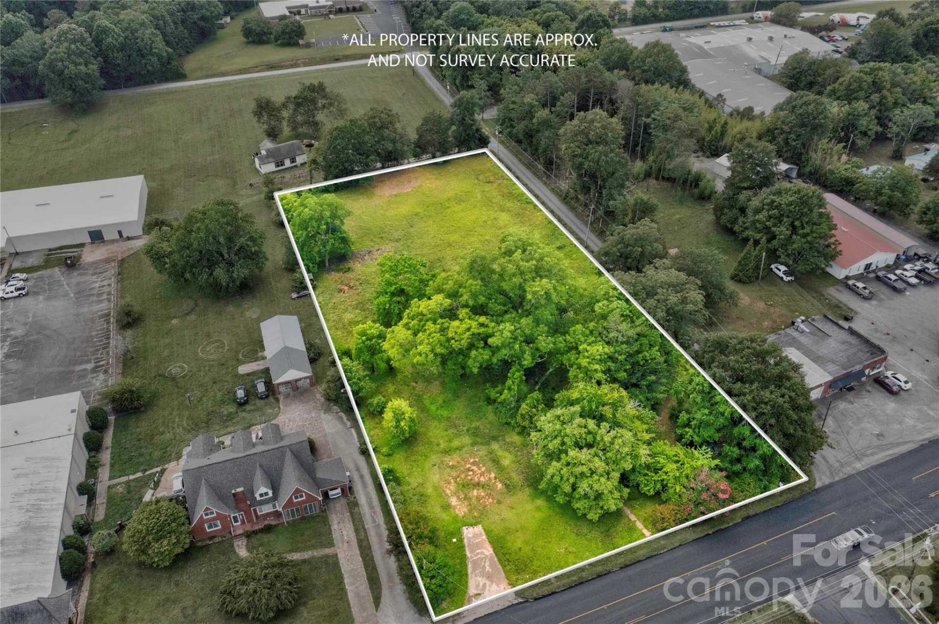 1033 W Main Street - Photo 3