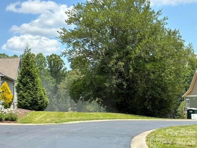 156 Triple Fairways Drive