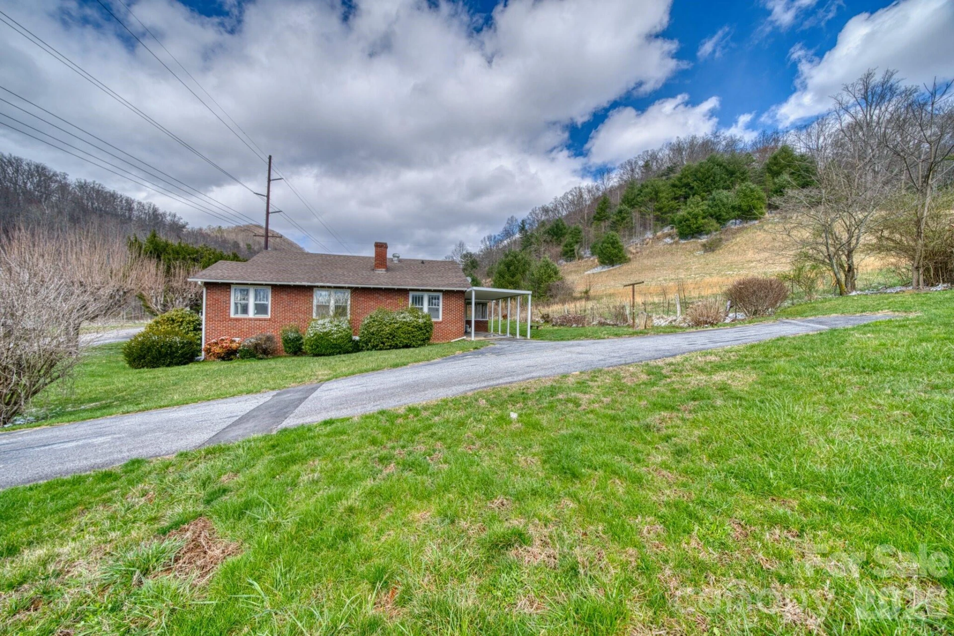 6090 US 23 Highway - Photo 4
