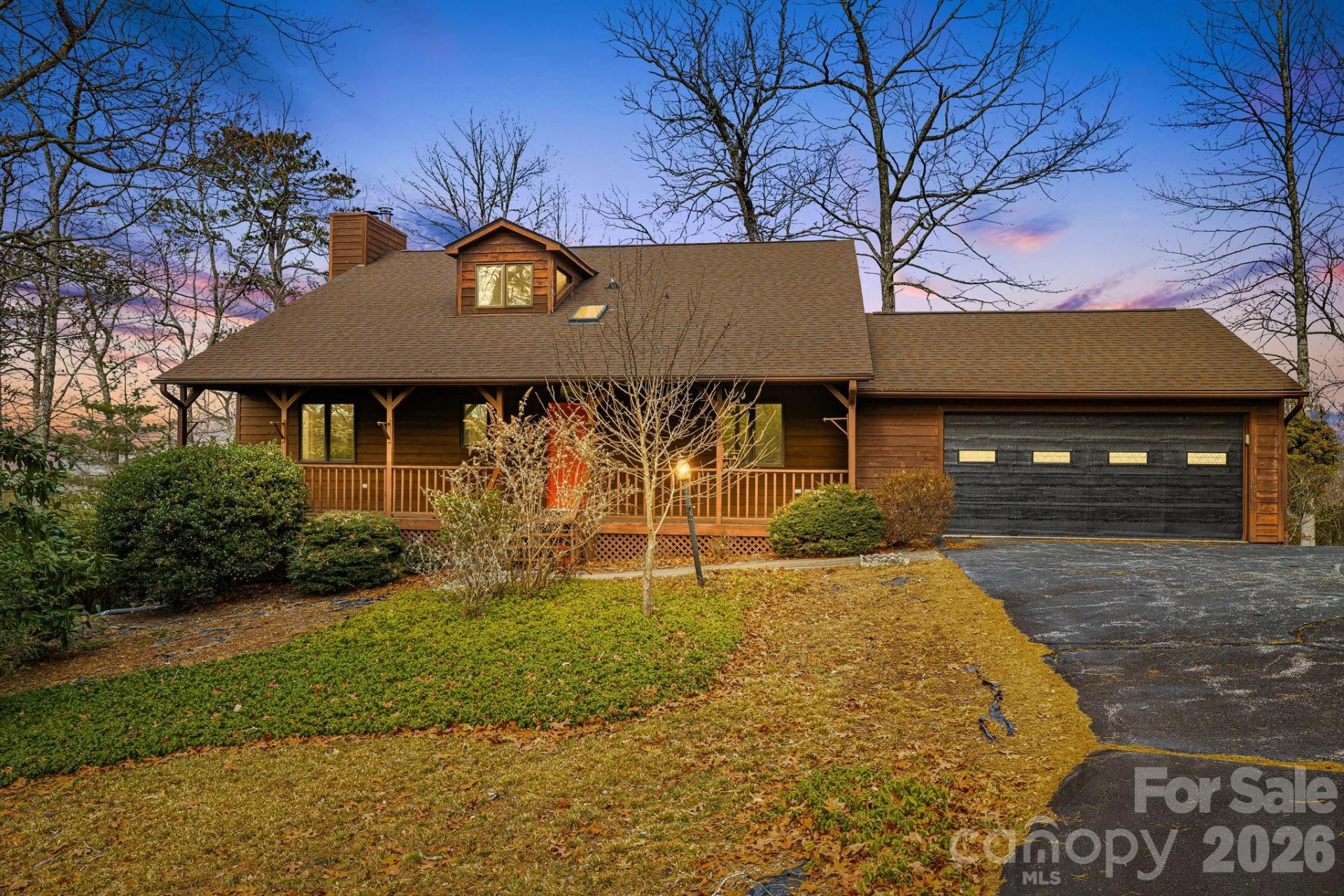 920 Morgan Drive - Photo 2