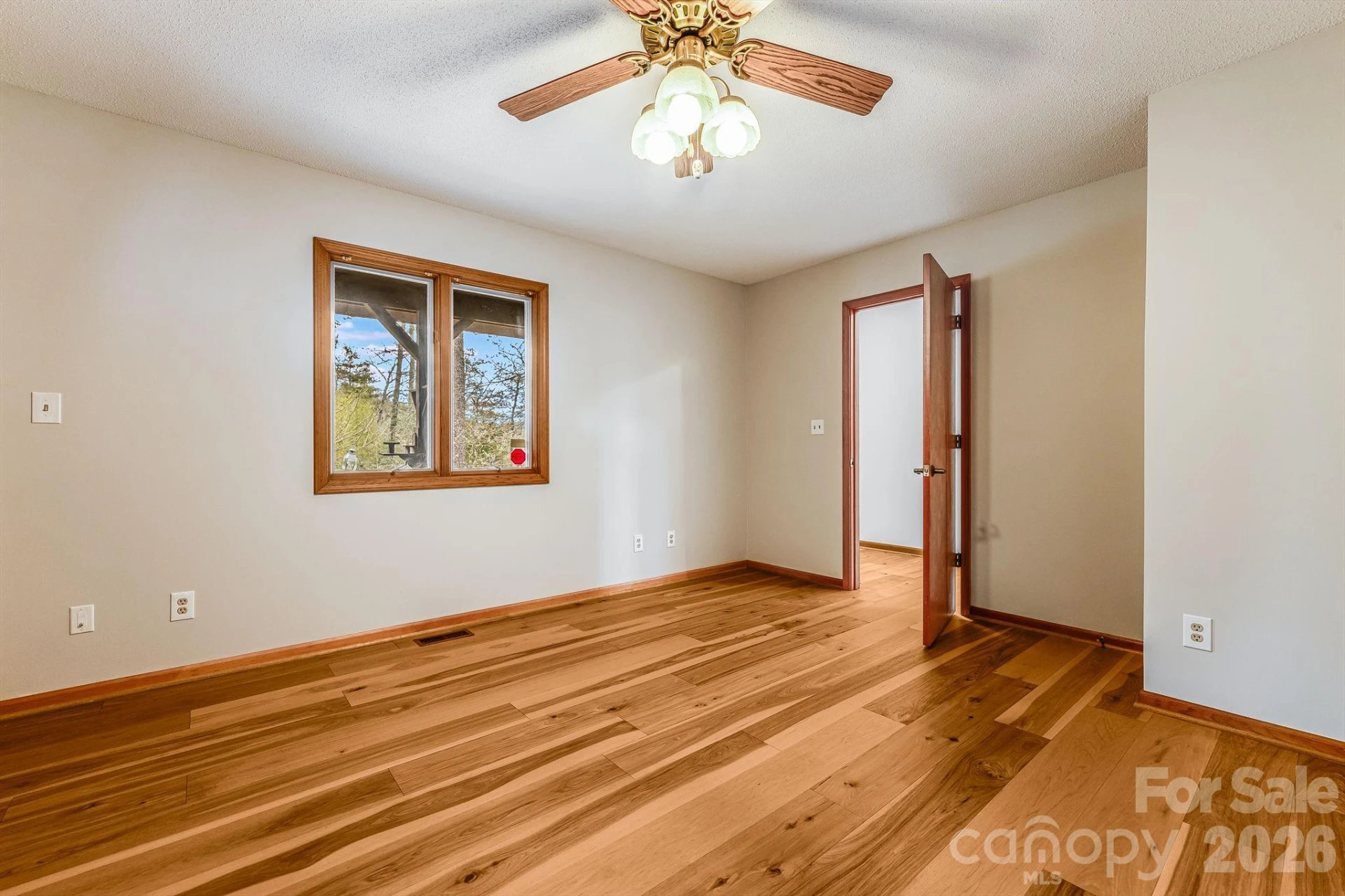 920 Morgan Drive - Photo 6